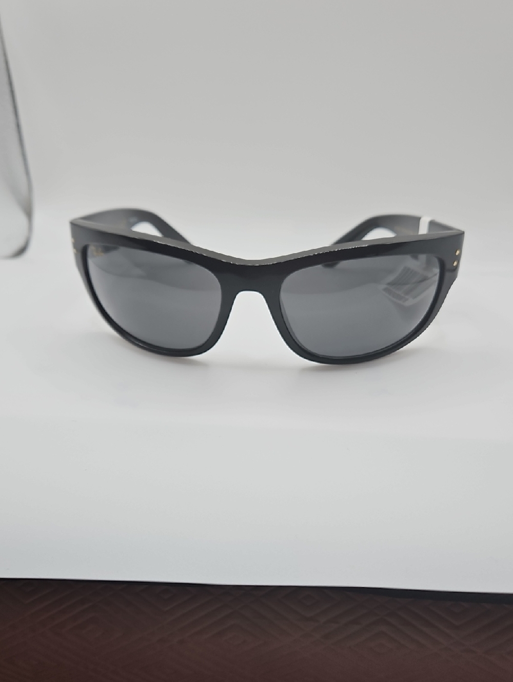 Ray-Ban Black Frame with Dark Gray Lenses Sunglasses